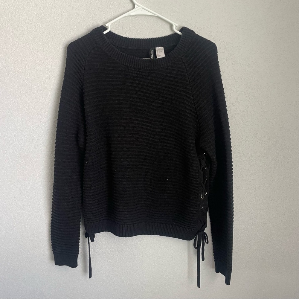 H&M Divided Black Lace-Up Crew Neck Sweater Size M